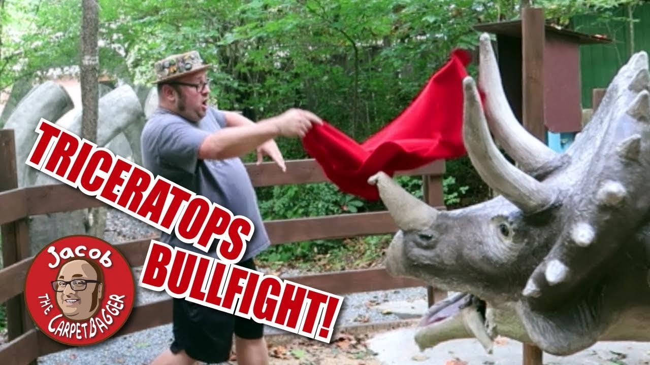 Triceratops Bullfight at Dinosaur Kingdom II - Plus Mark Cline Studio Tour - Natural Bridge, VA