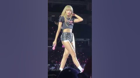 Penyanyi Cantik Mencuri perhatian netizen dimedia sosial