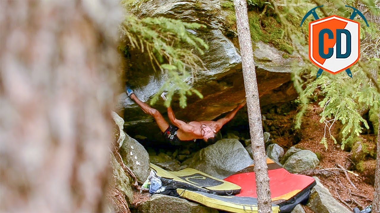 Sunset V10 Sends And Magic Wood Madness | Climbing Daily Ep.1361 climbing colombia