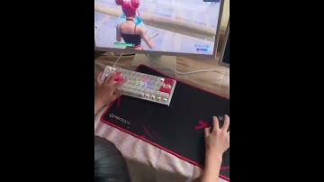 小学4年生の弟がPCでフォートナイトをすると… #Shorts