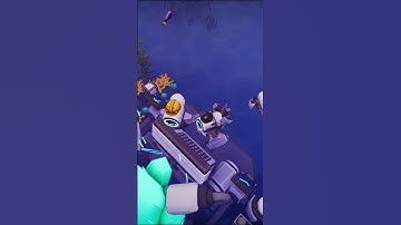 adding a yellow boxfish to my fish game and also a construction hat