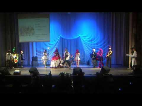 Alice in wonderland cosplay. Gothic-Fest 2009