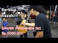 Gara-Gara nyanyikan lagu TUHAN TIDAK PERNAH SALAH - SAMSON pengamen ini di sawer 2juta beneran!!!