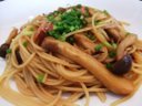 Japanese mushroom pasta recipe きのことベーコンの和風パスタのレシピ・作り方