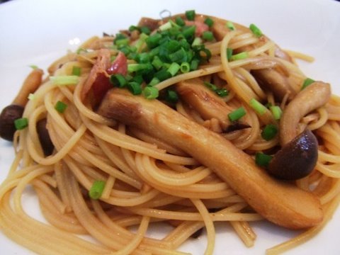 Japanese Mushroom Pasta Recipe きのことベーコンの和風パスタのレシピ 作り方 Youtube