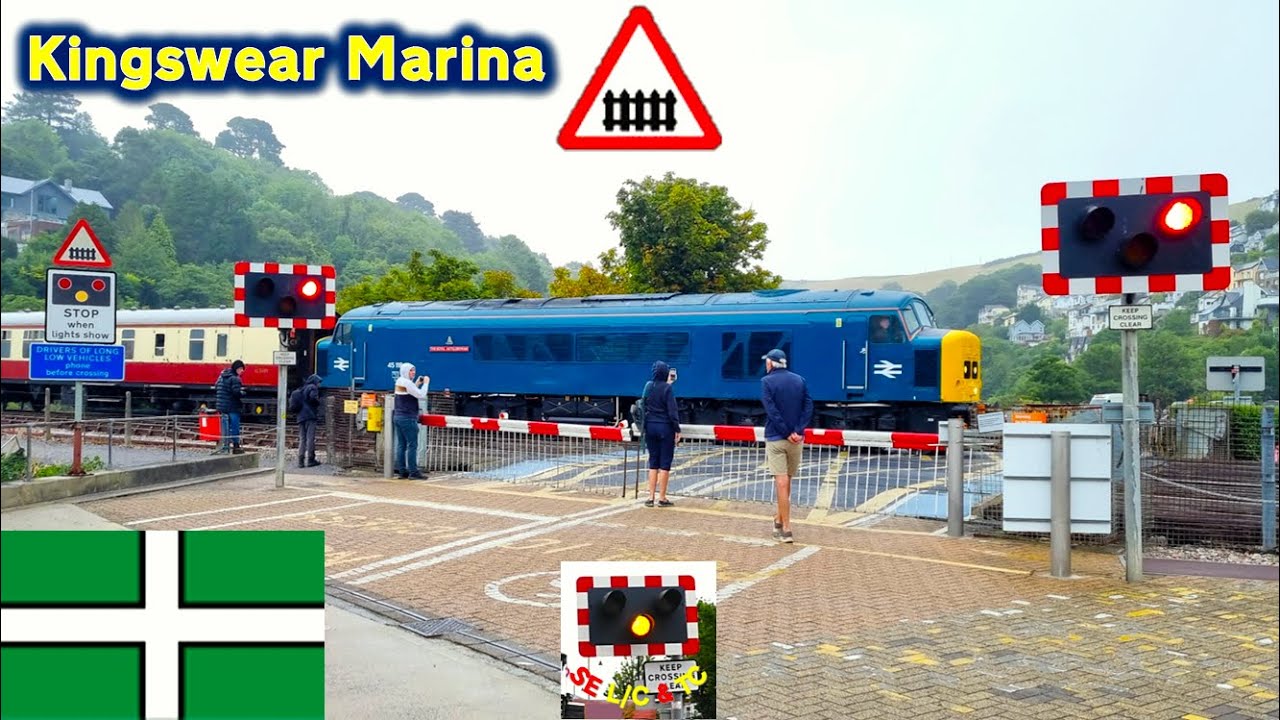 Class 45 & 47 'Torbay & Dart Express' Railtour at Kingswear Marina Level Crossing, Devon