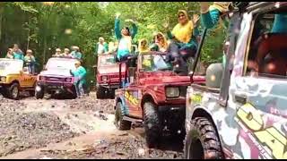 NAIK JEEP WISATA BECICI  Sensasi blusukkan menelusuri aliran sungai Puncak Becici, Dlingo, Bantul