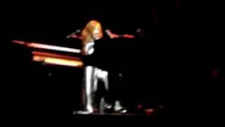 Tori Amos- Live @ Dranouter - Leather (full)