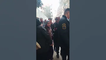 بالفيديو لحظة القبض على ممرضة أثناء محاولتها خطف طفل من مدرسة 