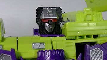 Transformers Unite Warriors UW04 Devastator overview