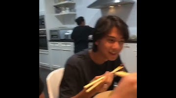 Thumbnail of Setalah sekian lama akhirnya CJR kumpul lagi..