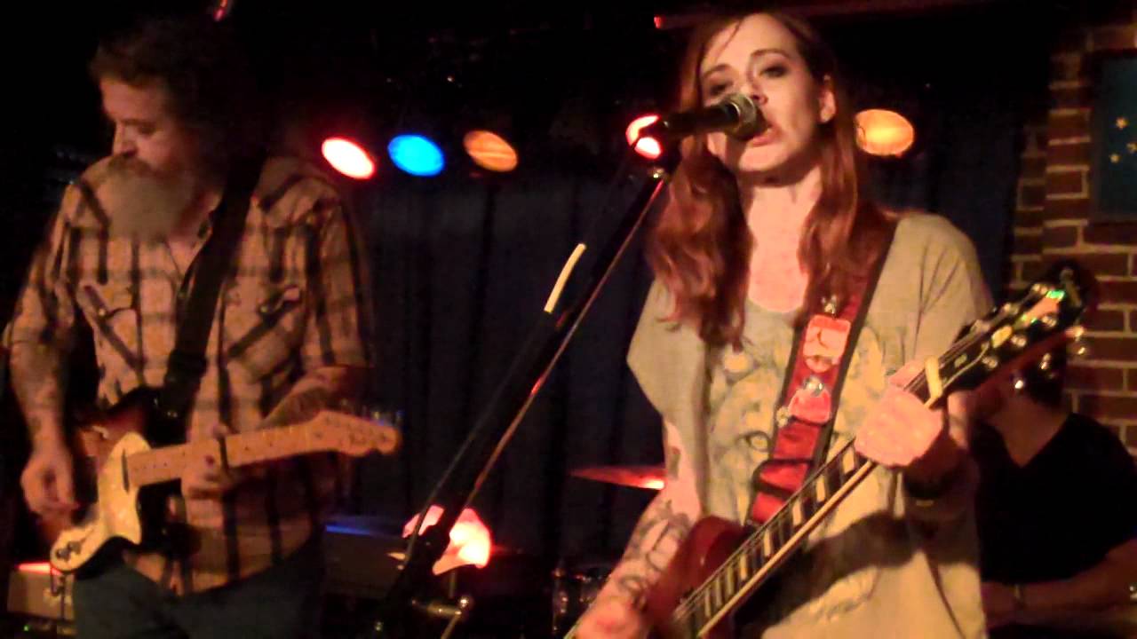 Wussy "Soak It Up" 88.1 KDHX Twangfest June 7, 2012