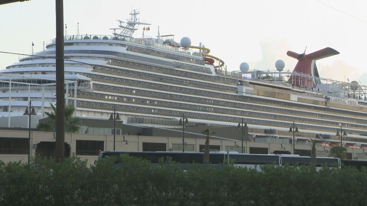 Carnival Vista Implements New Mask Policy After Cruise Ship Reports Small Number Of Covid 19 Cases