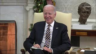 In Oval meeting, Biden urges Zelenskyy not to give up hope on war funding