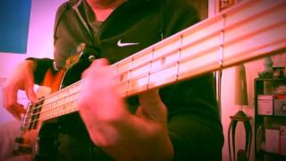 "GUITARS, CADILLACS" by Dwight Yoakum BASS GUITAR COVER Boosted chords