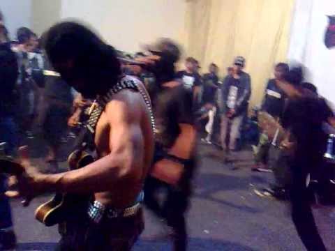 anonymous barricade'kontra sosial'Millions Of Dead Words@malam tanpa bintang