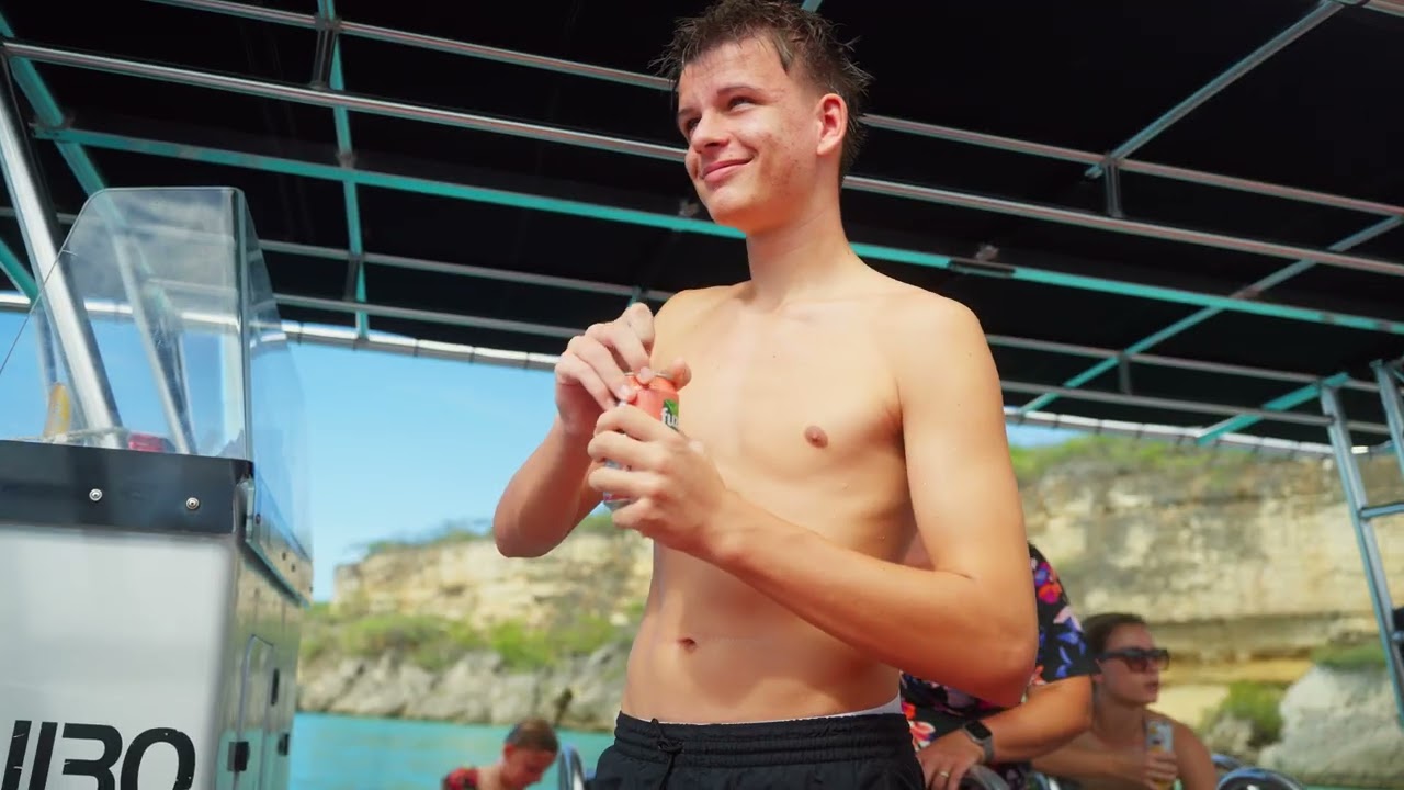 BEST boat tours in curacao are with Powerboat Caribbean