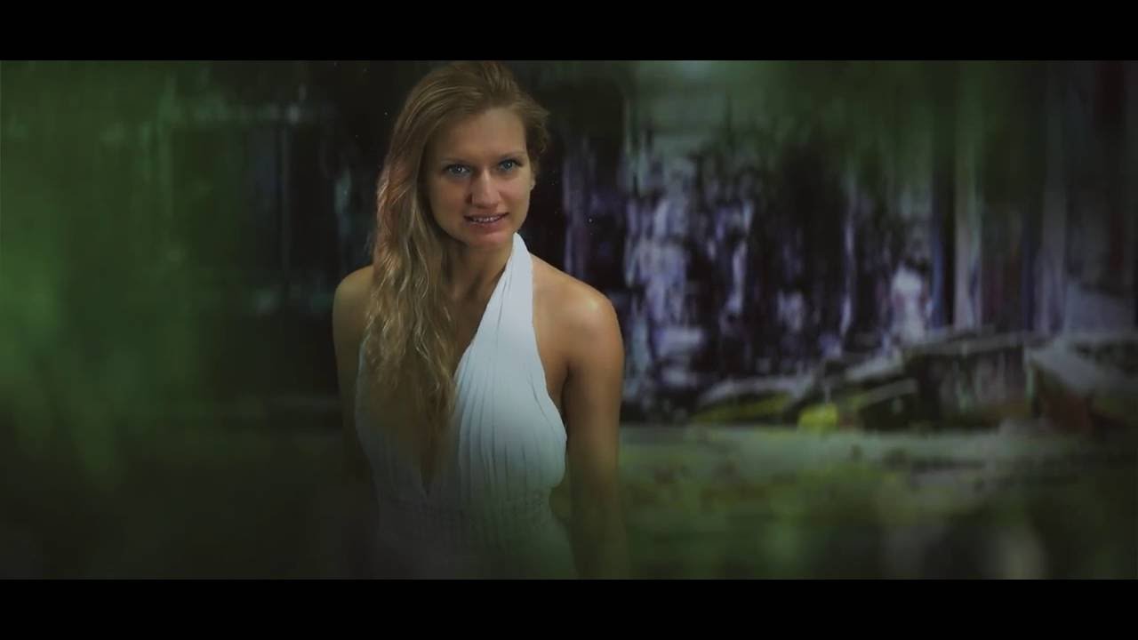 Yana Martens JEWEL OF THE JUNGLE