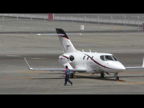 Ha 4 Hondajet Elite Takeoff And Landing Youtube