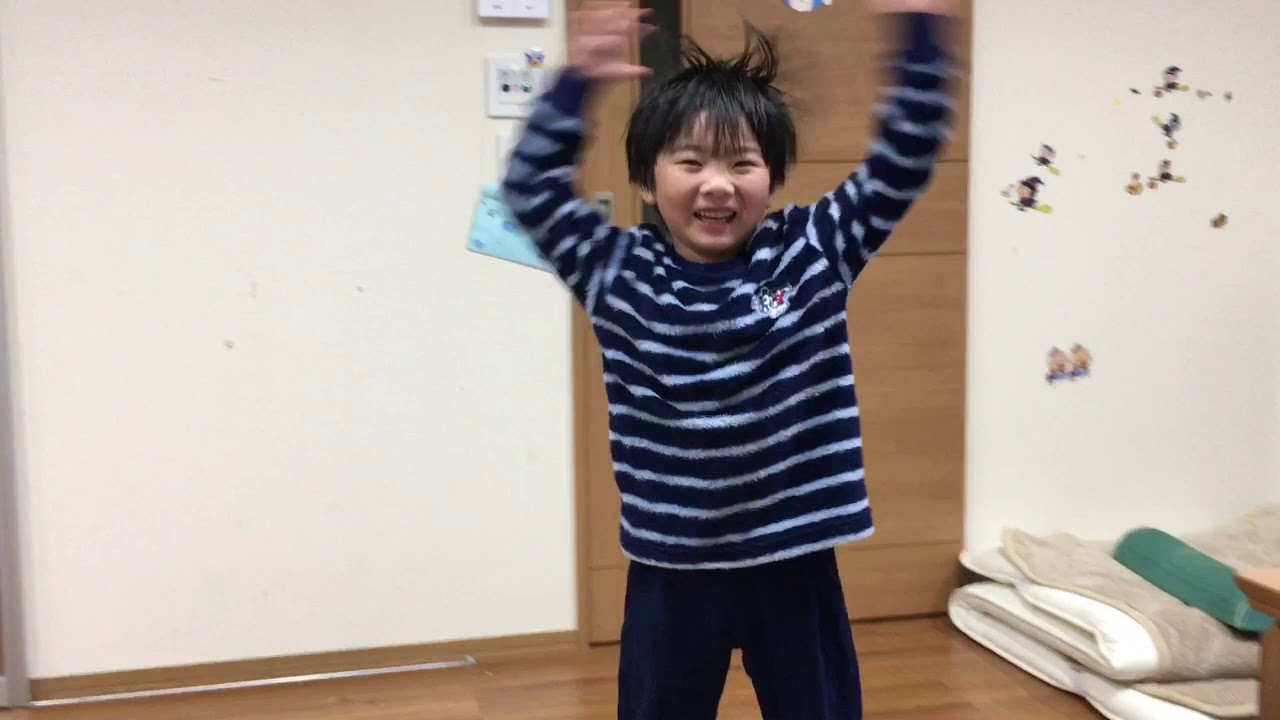 お着替え いつき5歳お風呂上がりお着替え あゆむ3歳大好きなおもちゃ紹介 男の子 Youtube