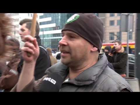Protest przed siedzibą