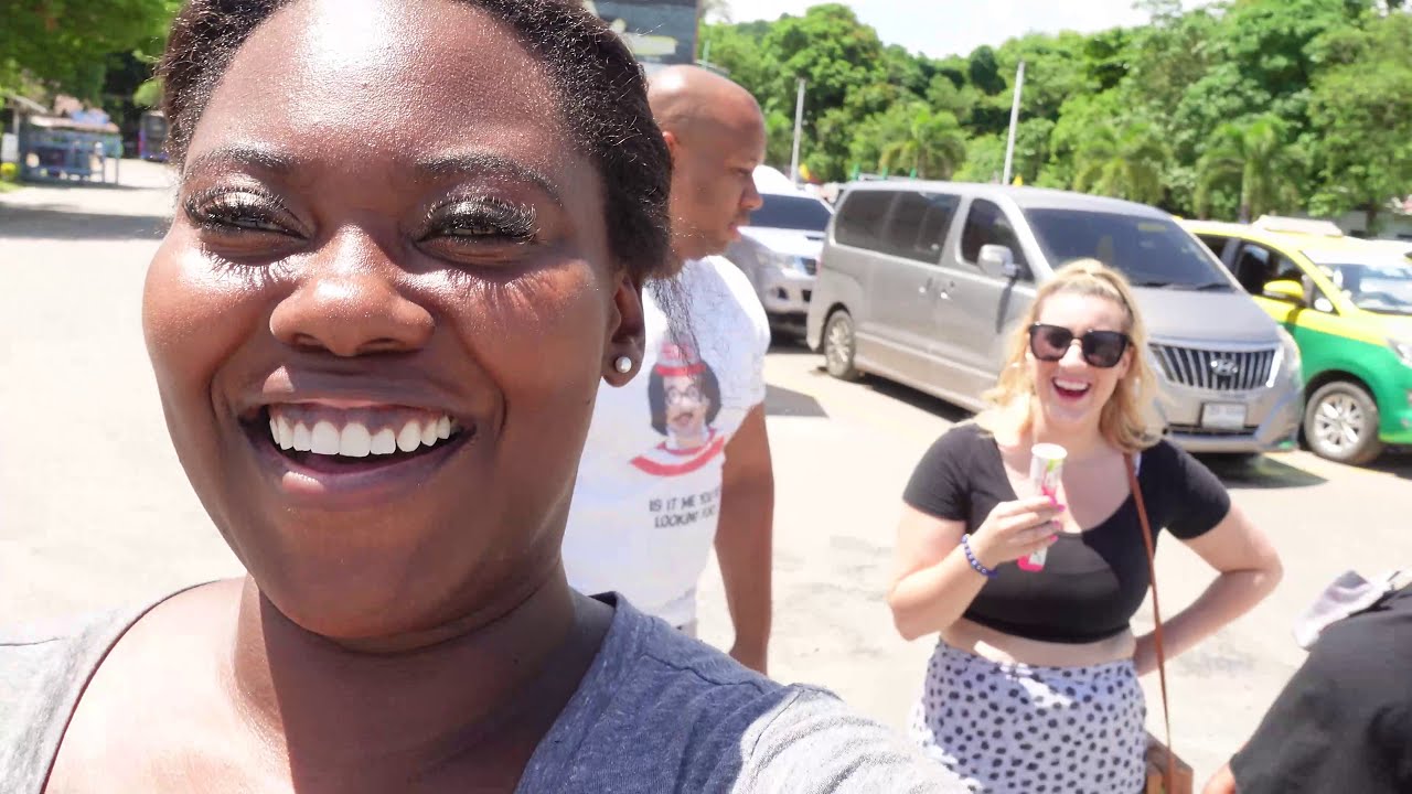 Trat to Koh Chang Ferry and our Private Beach with Siam Rise Travel