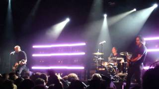 Danko Jones - Intro - I Think Bad Thoughts - Paris November 8 2010