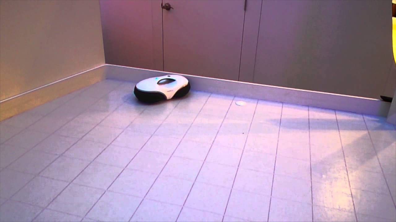 Moneual RoboSpin CES 2014 @geeks.hu