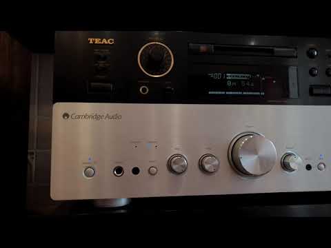 Cambridge Audio Azur 650A + minidisk