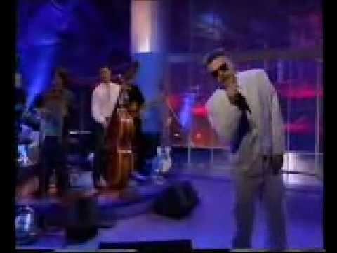 Suggs - Suedhead
