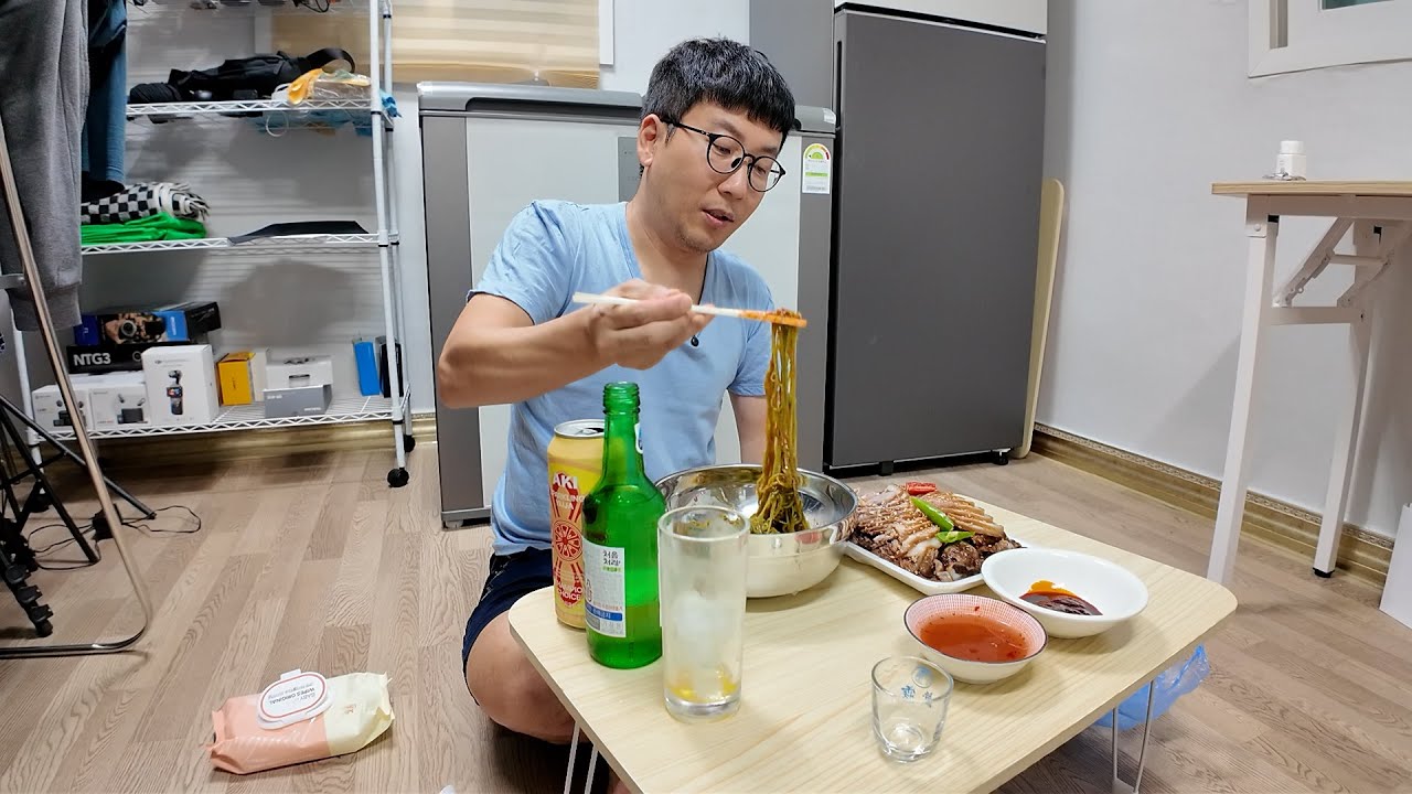 이제 가정은 이룰수 없지만 만족하며 사는 47세 중년의 삶