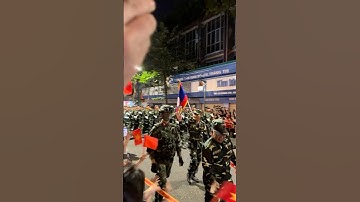 Trinh sát đặc nhiệm bảo vệ đoàn diễu binh anh em Lào