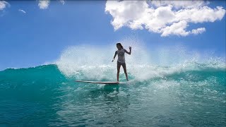 Surfing Queens In Waikiki (Oct 29, 2022)   4K