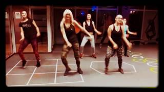 Shakira - Perro Fiel ft. Nicky Jam Zumba ® Fitness