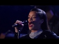 Rihanna   Diamonds Live at The Concert For Valor 2014  احلى صوت لدرجة انهم طلبو منه اعادة الغناء