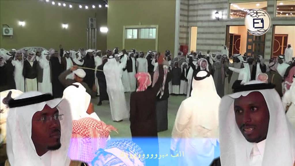 الشيخ ملفي الصقور وزامل الترحيب لضيوف الحفل