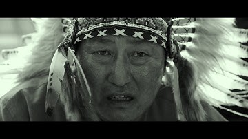 『パラサイト 半地下の家族』モノクロVer 予告 「感覚を研ぎ澄ませ！」