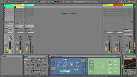 Simple Polyphonic synth Max4Live