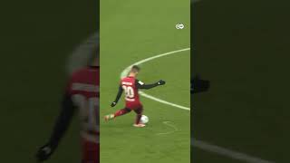 Les 5 Meilleurs Coups Francs De La Saison En Bundesliga