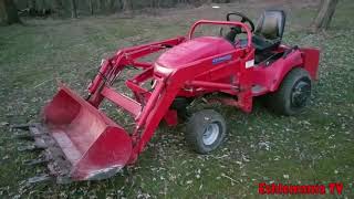 Simplicity Legacy XL 4X4 Tractor With Loader Being Put To Work