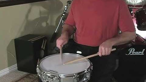 A Fresh Approach to Snare Drum: Lesson 13 (C) 8th Note Rolls