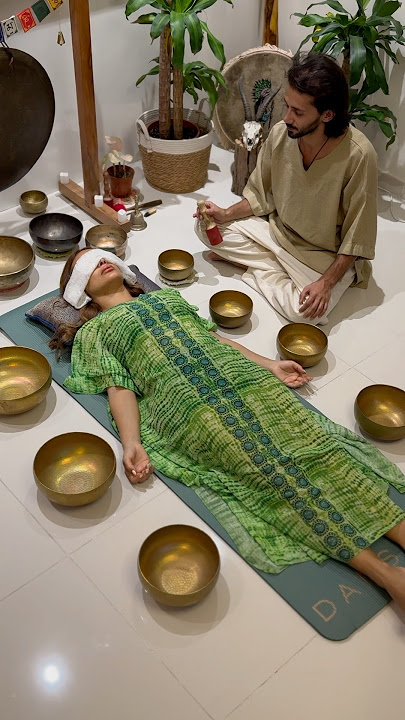 Sound Healing - Tibetan Singing Bowls For Meditation