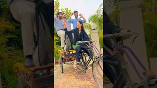 Baaki Sab Theek Bus Chal Raha Hai