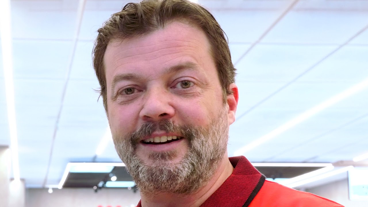 ¿Conoces los HORNOS DE VAPOR de Bosch?  Un vídeo de WORTEN.ES.