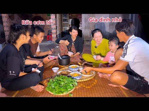 Hôm nay Mai và Bối , Ba Sang đi xuống nhà Bà Nội vắt mật ong , ăn cơm tối cùng Bà Nội #ngocmaivlog