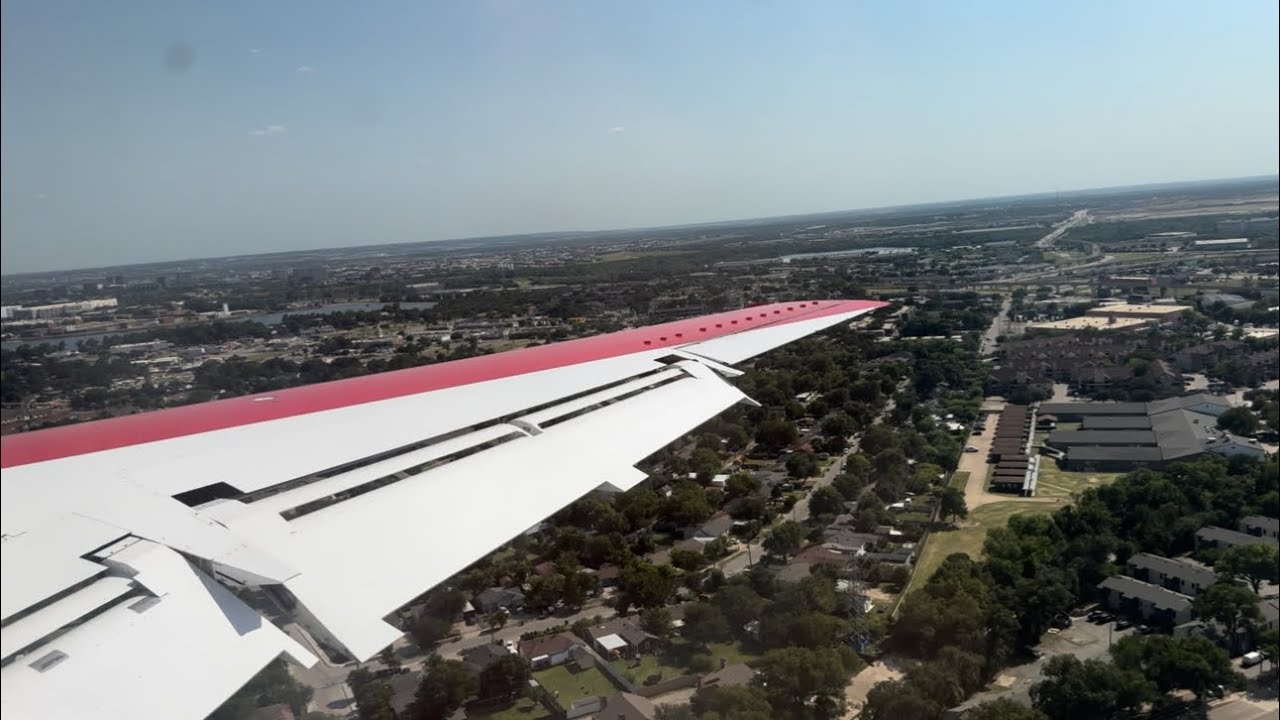 JetSuiteX [JSX] Embraer ERJ-145 Approach & Landing Dallas Love Field ...