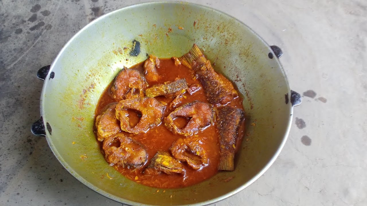 মৃগেল মাছের তেলঝাল Trout fish curry recipe YouTube