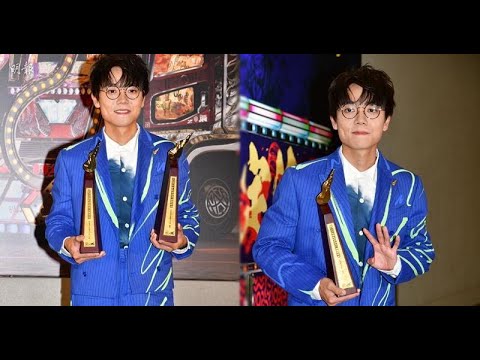 叱咤2022｜林家謙擸4獎成大贏家 父母到場見證重要時刻｜明報娛樂新聞