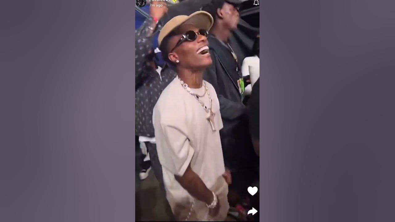 Wizkid dancing to Asake’s Fuji Vibe at 02arena #wizkid #concert #urbanxtra #bigwiz #asake