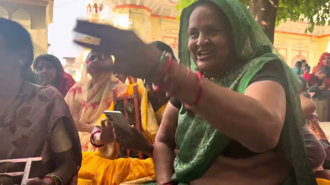 With lyrics ll मोहन मुरलियाँ तुम जौर से ना वजाऔ राधा जी मछली सी तरह रही 🚩🚩🚩🚩